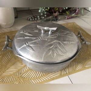Decorative Embossed Aluminum Covered Dish - Silver